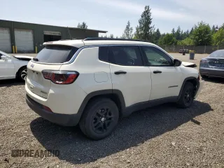 2020 Jeep Compass Sport with VIN 3C4NJCAB0LT170225, listed as a Copart auction lot 60367345 with 84,370 mi miles and Salvage title. Bid and sale history available at DreamBid. Image 3.