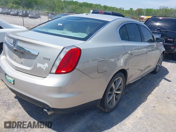 2009 Lincoln MKS with VIN 1LNHM94R39G624203, listed as a IAAI auction lot 42036763 with 177,902 mi miles. Bid and sale history available at carsss.com. Image 4.