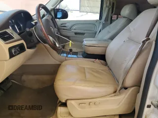2011 Cadillac Escalade Premium with VIN 1GYS4CEF6BR206864, listed as a Copart auction lot 55672925 with 162,166 mi miles and Clean title. Bid and sale history available at DreamBid. Image 7.