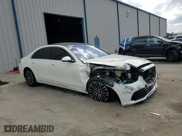 2022 Mercedes-Benz S 580 с VIN W1K6G7GB3NA141805, выставлен на аукционе Copart как лот 54716515 с пробегом 60 353 миль миль и Списание • Salvage title. История ставок и продаж доступна на DreamBid. Изображение 14.