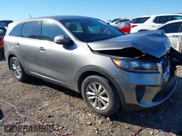 2019 Kia Sorento L with VIN 5XYPG4A34KG533606, listed as a IAAI auction lot 41358658 with 66,232 mi miles. Bid and sale history available at carsss.com. Image 1.