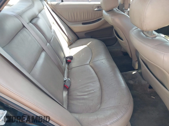 1998 Honda Accord EX z VIN 1HGCG1654WA030513, wystawiony jako IAAI lot #42057213 z przebiegiem 261 897 mil mil oraz . Historia ofert i sprzedaży dostępna na DreamBid. Obrazek 8.