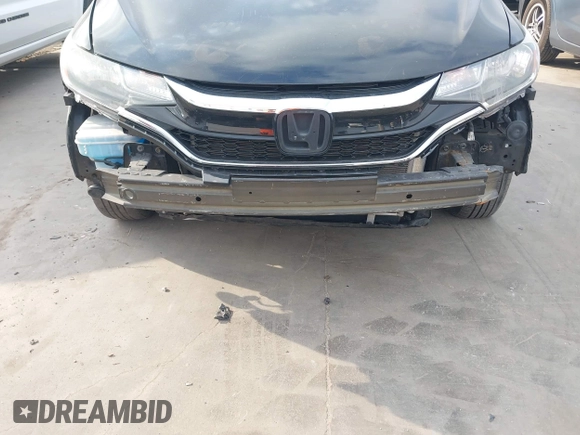 2020 Honda Fit LX z VIN 3HGGK5H40LM717305, wystawiony jako IAAI lot #42093169 z przebiegiem 69 665 mil mil oraz . Historia ofert i sprzedaży dostępna na DreamBid. Obrazek 17.
