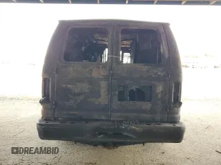 2012 Ford Econoline Cargo z VIN 1FTSE3ES5CDA07013, wystawiony jako Copart lot #84464854 z przebiegiem Nie podano mil oraz Nie do naprawy • Non repairable. Historia ofert i sprzedaży dostępna na DreamBid. Obrazek 6.