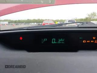 2008 Toyota Prius z VIN JTDKB20U283369888, wystawiony jako IAAI lot #42205254 z przebiegiem 308 478 mil mil oraz . Historia ofert i sprzedaży dostępna na DreamBid. Obrazek 7.