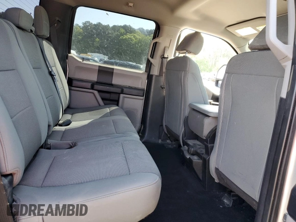 2020 Ford F-250 XL z VIN 1FT7W2BN1LEC69407, wystawiony jako Copart lot #52393575 z przebiegiem Nie podano mil oraz Szkoda całkowita • Salvage title. Historia ofert i sprzedaży dostępna na DreamBid. Obrazek 11.