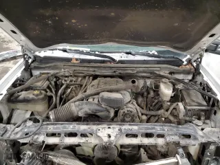 2018 GMC Sierra 2500HD with VIN 1GT22REG7JZ327375, listed as a Copart auction lot 49382585 with 129,420 mi miles and Salvage Title. Bid and sale history available at carsss.com. Image 11.