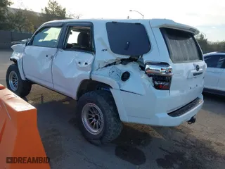 2019 Toyota 4Runner SR5 with VIN JTEBU5JR8K5644399, listed as a IAAI auction lot 41624766 with 131,285 mi miles. Bid and sale history available at carsss.com. Image 3.