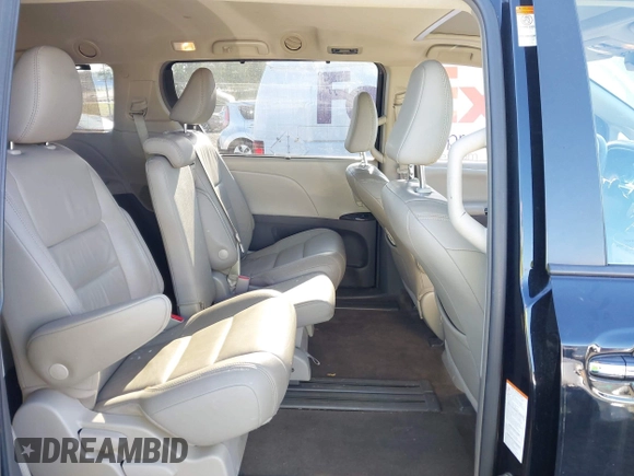 2019 Toyota Sienna XLE Auto Access Seat с VIN 5TDYZ3DC7KS968515, выставлен на аукционе IAAI как лот 42054186 с пробегом 79 956 миль миль и . История ставок и продаж доступна на DreamBid. Изображение 8.
