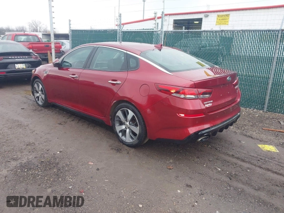 2019 Kia Optima LX with VIN 5XXGT4L38KG360993, listed as a IAAI auction lot 41561143 with 101,237 mi miles. Bid and sale history available at carsss.com. Image 3.