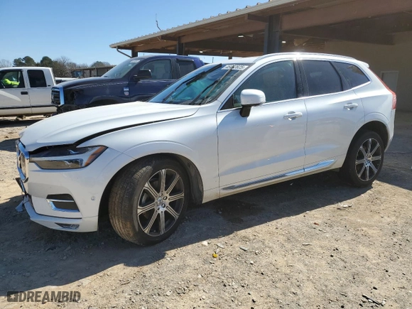 2021 Volvo XC60 Inscription with VIN YV4102RL0M1850611, listed as a Copart auction lot 46422825 with 38,078 mi miles and Salvage Title. Bid and sale history available at carsss.com. Image 1.