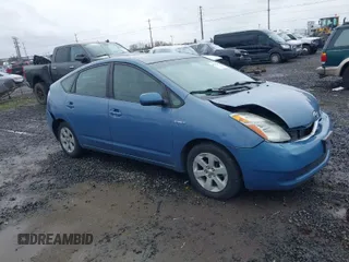 2007 Toyota Prius with VIN JTDKB20U077633665, listed as a IAAI auction lot 41847870 with 157,336 mi miles. Bid and sale history available at carsss.com. Image 1.