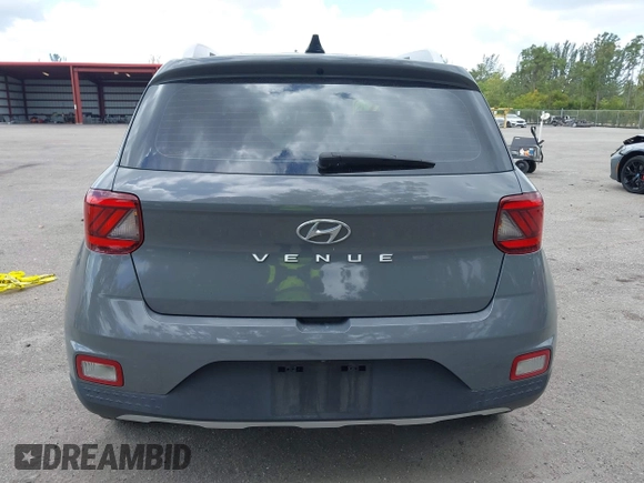 2020 Hyundai Venue SEL with VIN KMHRC8A36LU035740, listed as a IAAI auction lot 42147822 with 31,237 mi miles and . Bid and sale history available at DreamBid. Image 16.