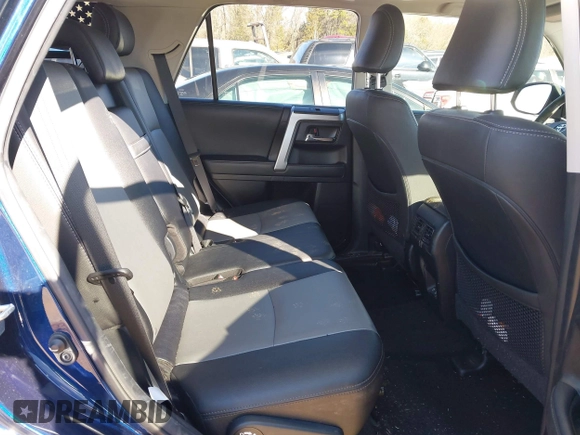 2020 Toyota 4Runner SR5 with VIN JTEBU5JR8L5777990, listed as a IAAI auction lot 41582185 with 37,862 mi miles and . Bid and sale history available at DreamBid. Image 8.