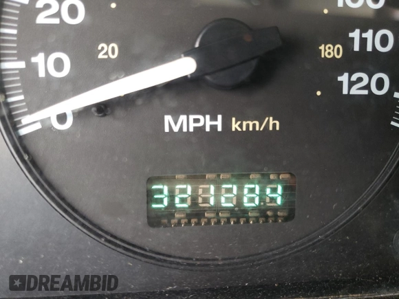 1999 Jeep Grand Cherokee Limited with VIN 1J4G268S8XC758964, listed as a Copart auction lot 71442794 with 321,284 mi miles and Non repairable. Bid and sale history available at DreamBid. Image 8.