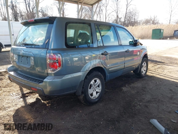 2006 Honda Pilot LX with VIN 2HKYF18156H542940, listed as a IAAI auction lot 41653949 with 152,321 mi miles and . Bid and sale history available at DreamBid. Image 4.