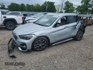 2020 BMW X1 xDrive28i с VIN WBXJG9C03L5P43018, выставлен на аукционе Copart как лот 61079135 с пробегом 45 750 миль миль и Списание • Salvage title. История ставок и продаж доступна на DreamBid. Изображение 1.