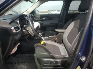 2023 Chevrolet TrailBlazer LT with VIN KL79MRSL8PB048946, listed as a Copart auction lot 53898975 with 28,625 mi miles and Salvage Title. Bid and sale history available at DreamBid. Image 7.