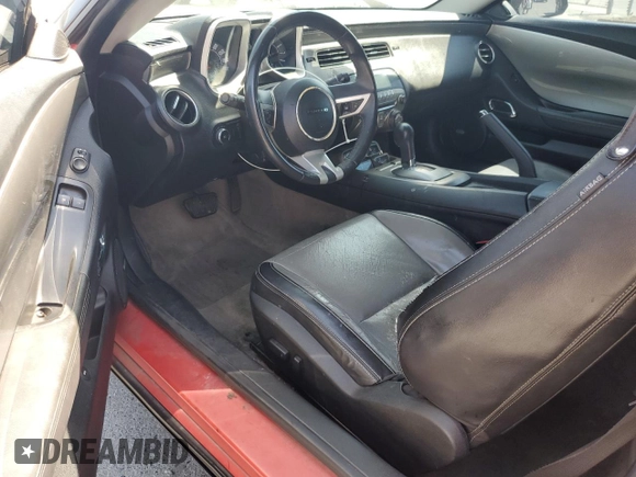 2011 Chevrolet Camaro 2LT with VIN 2G1FC1ED3B9198335, listed as a Copart auction lot 62427165 with 148,637 mi miles and Salvage title. Bid and sale history available at DreamBid. Image 8.