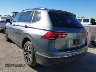 2022 Volkswagen Tiguan S with VIN 3VV1B7AX9NM055507, listed as a IAAI auction lot 41383597 with 25,546 mi miles and . Bid and sale history available at DreamBid. Image 3.
