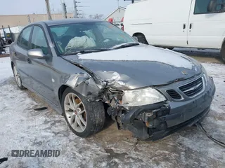 2004 Saab 9-3 Aero with VIN YS3FH49Y941031338, listed as a IAAI auction lot 41404815 with 101,979 mi miles. Bid and sale history available at carsss.com. Image 1.