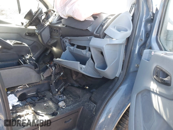 2019 Ford Transit с VIN 1FTYR3XM7KKA97658, выставлен на аукционе IAAI как лот 41723230 с пробегом 387 044 миль миль и . История ставок и продаж доступна на DreamBid. Изображение 5.