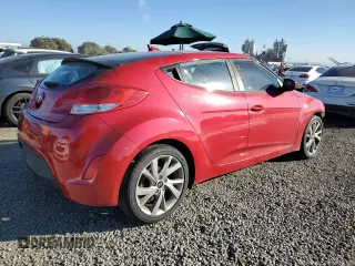 2017 Hyundai Veloster Value Edition with VIN KMHTC6AD8HU318473, listed as a Copart auction lot 83094994 with 126,017 mi miles and Salvage Title. Bid and sale history available at carsss.com. Image 3.