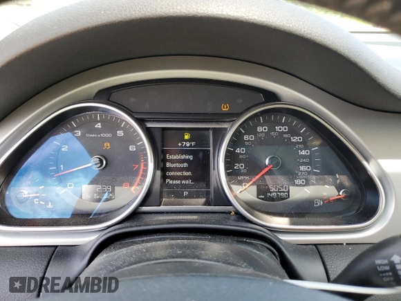2014 Audi Q7 Premium Plus with VIN WA1LGAFE5ED009174, listed as a Copart auction lot 61073165 with 149,790 mi miles and Clean title. Bid and sale history available at DreamBid. Image 9.