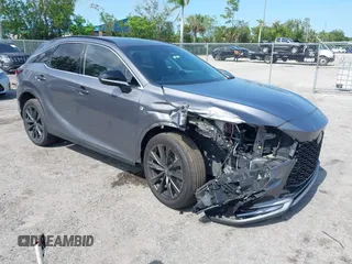 2023 Lexus RX 350 z VIN 2T2BAMCA1PC002613, wystawiony jako IAAI lot #42378763 z przebiegiem 26 651 mil mil oraz . Historia ofert i sprzedaży dostępna na DreamBid. Obrazek 1.