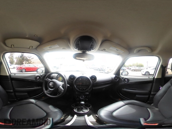 2015 MINI Countryman with VIN WMWZB3C57FWR46707, listed as a IAAI auction lot 42114457 with 137,356 mi miles and . Bid and sale history available at DreamBid. Image 18.