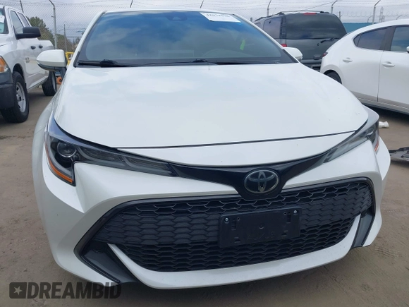 2020 Toyota Corolla Hatchback SE with VIN JTND4RBE3L3077866, listed as a IAAI auction lot 42078596 with 60,153 mi miles. Bid and sale history available at carsss.com. Image 12.