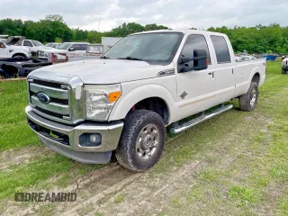 2014 Ford F-350 XLT with VIN 1FT8W3BT3EEB76108, listed as a Copart auction lot 56213775 with 261,799 mi miles and Clean Title. Bid and sale history available at DreamBid. Image 2.