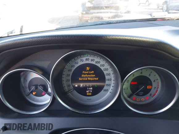 2013 Mercedes-Benz C 300 Sport with VIN WDDGF8AB2DG129176, listed as a IAAI auction lot 41354986 with 109,453 mi miles and . Bid and sale history available at carsss.com. Image 7.