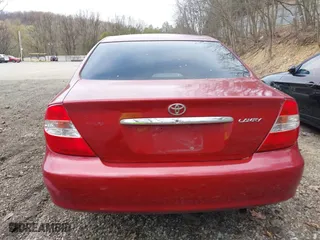 2002 Toyota Camry LE with VIN 4T1BE32K42U099357, listed as a IAAI auction lot 42075943 with 191,685 mi miles. Bid and sale history available at carsss.com. Image 13.