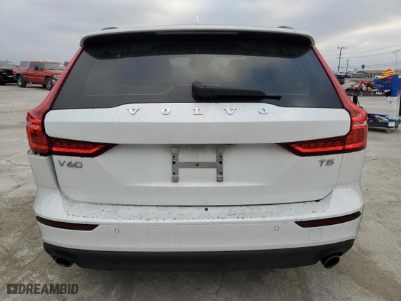 2020 Volvo V60 Momentum with VIN YV1102EK7L2389572, listed as a Copart auction lot 87006934 with 34,798 mi miles and Salvage Title. Bid and sale history available at carsss.com. Image 6.