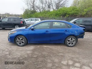 2020 Kia Forte LXS with VIN 3KPF24AD7LE194888, listed as a IAAI auction lot 42010437 with 47,113 mi miles and . Bid and sale history available at carsss.com. Image 15.