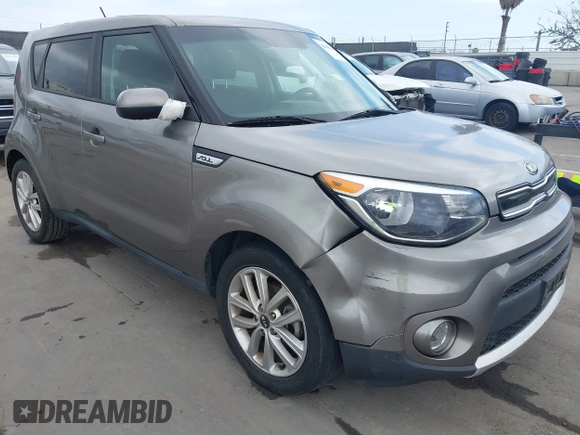 2018 Kia Soul + with VIN KNDJP3A5XJ7579843, listed as a IAAI auction lot 42086255 with 106,886 mi miles. Bid and sale history available at carsss.com. Image 6.