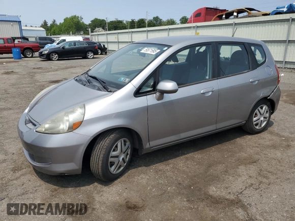 2008 Honda Fit z VIN JHMGD38468S039427, wystawiony jako Copart lot #59571995 z przebiegiem 125 476 mil mil oraz Szkoda całkowita • Salvage title. Historia ofert i sprzedaży dostępna na DreamBid. Obrazek 1.