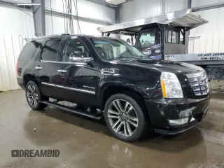 2011 Cadillac Escalade Premium z VIN 1GYS4CEF9BR223089, wystawiony jako Copart lot #45813665 z przebiegiem 115 313 mil mil oraz Szkody całkowita. Historia ofert i sprzedaży dostępna na DreamBid. Obrazek 4.