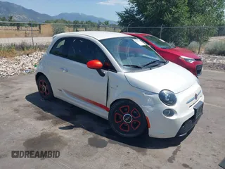 2016 FIAT 500e with VIN 3C3CFFGE9GT229651, listed as a IAAI auction lot 42555563 with 30,842 mi miles and . Bid and sale history available at DreamBid. Image 1.