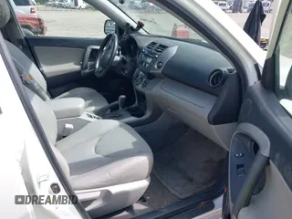 2008 Toyota RAV4 Limited with VIN JTMZK31V385019850, listed as a IAAI auction lot 42663641 with 194,878 mi miles and . Bid and sale history available at DreamBid. Image 5.