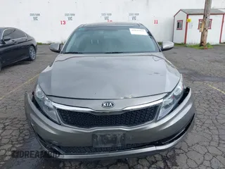 2012 Kia Optima EX with VIN 5XXGN4A76CG022770, listed as a IAAI auction lot 41825939 with 214,445 mi miles. Bid and sale history available at carsss.com. Image 6.