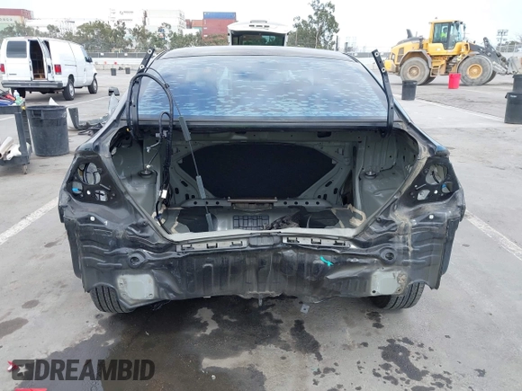2014 Honda Civic Sedan LX with VIN 19XFB2F57EE253852, listed as a IAAI auction lot 42115504 with 83,599 mi miles. Bid and sale history available at carsss.com. Image 6.