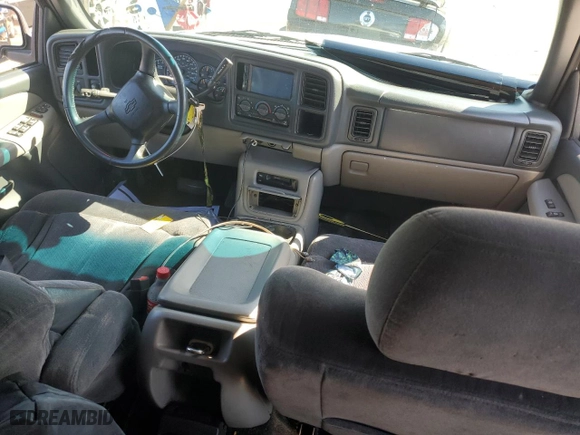 2001 Chevrolet Tahoe LT with VIN 1GNEC13T31R210234, listed as a Copart auction lot 49911815 with 0 mi miles and Salvage Title. Bid and sale history available at carsss.com. Image 8.