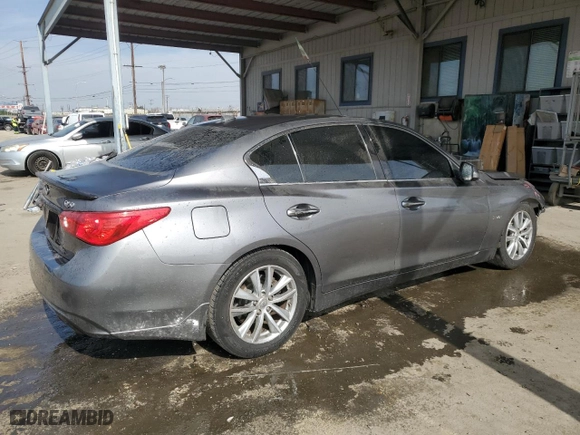 2015 Infiniti Q50 with VIN JN1BV7AP0FM334595, listed as a Copart auction lot 43240365 with 122,553 mi miles and Salvage Title. Bid and sale history available at carsss.com. Image 3.