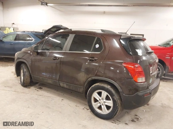 2015 Chevrolet Trax LT with VIN KL7CJRSB0FB061257, listed as a IAAI auction lot 41663816 with 148,157 mi miles. Bid and sale history available at carsss.com. Image 3.