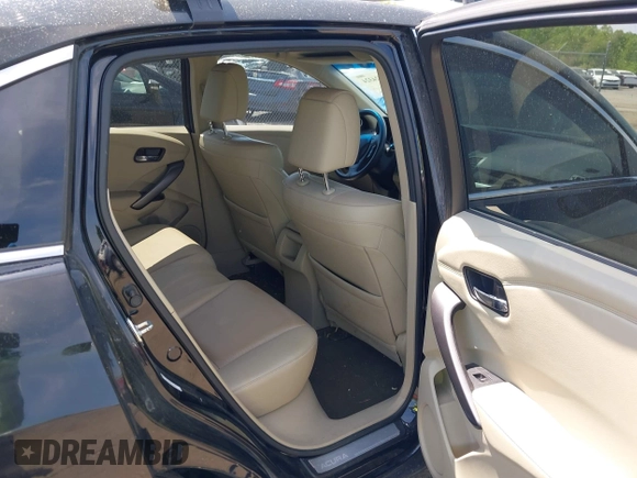 2014 Acura RDX Technology with VIN 5J8TB3H57EL000142, listed as a IAAI auction lot 42024324 with 123,946 mi miles and . Bid and sale history available at carsss.com. Image 8.
