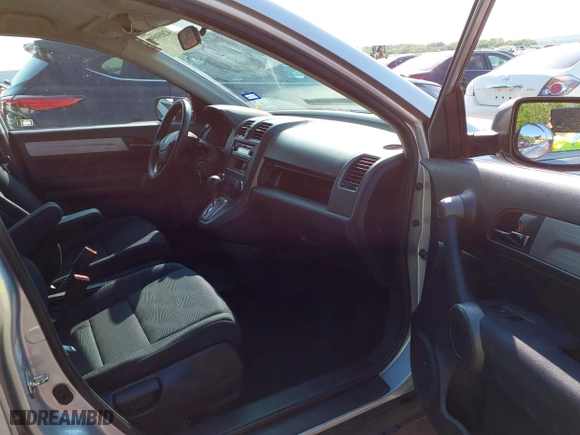 2010 Honda CR-V LX with VIN 5J6RE4H34AL017473, listed as a IAAI auction lot 42050096 with 131,958 mi miles. Bid and sale history available at carsss.com. Image 5.