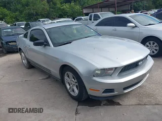 2012 Ford Mustang Premium with VIN 1ZVBP8AM6C5208604, listed as a IAAI auction lot 42387497 with 190,179 mi miles and . Bid and sale history available at DreamBid. Image 1.