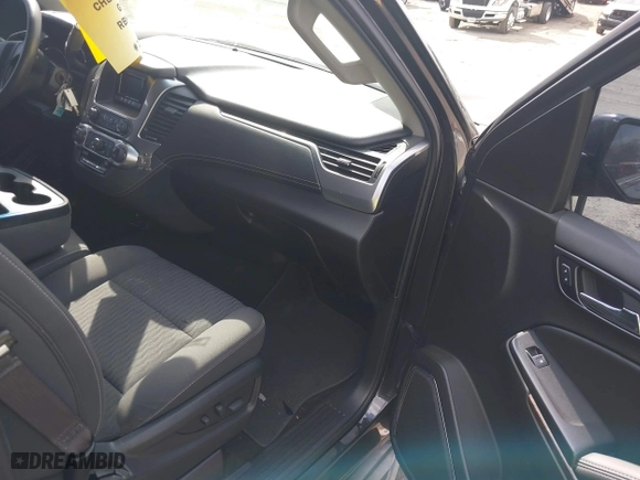 2017 Chevrolet Tahoe Commercial with VIN 1GNLCDEC2HR256539, listed as a IAAI auction lot 41718466 with 202,134 mi miles. Bid and sale history available at carsss.com. Image 5.